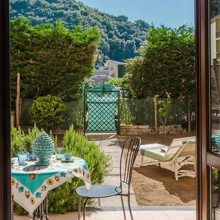 Gioia - Casa Laurito * Sant'Agnello